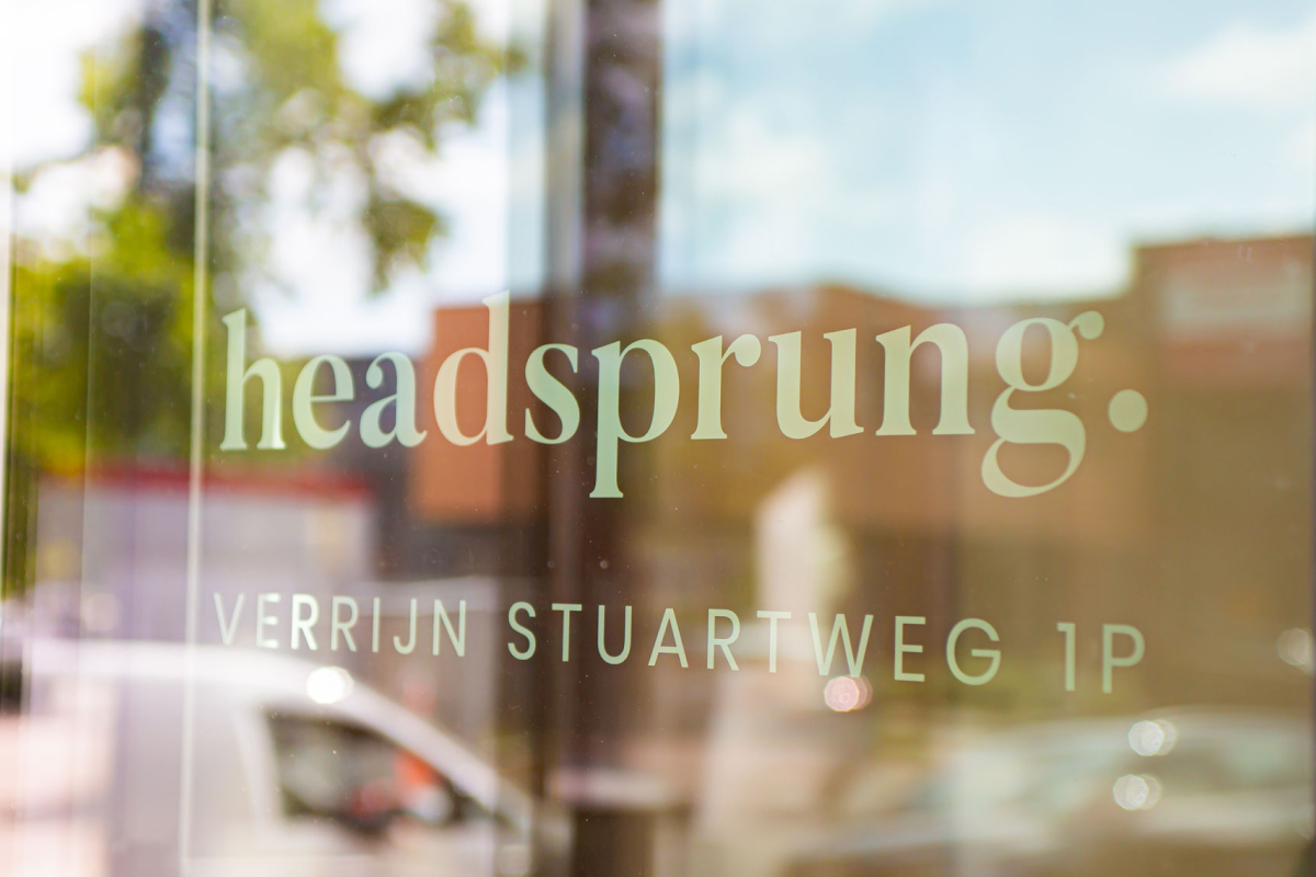 Headsprung-Office-2